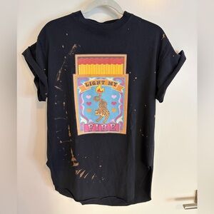 Pebby Forevee Side Slit Tee